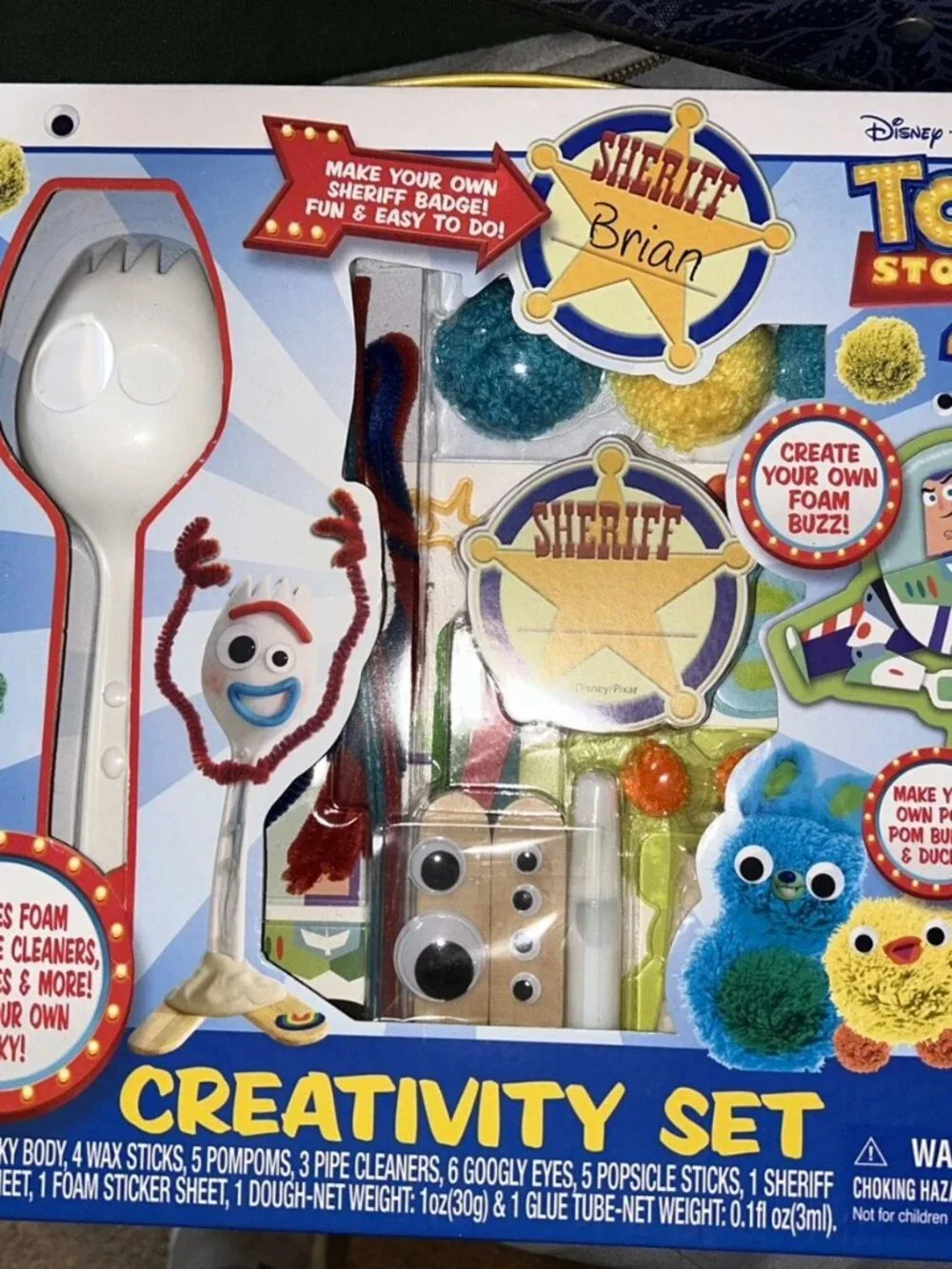Disney Toy Story Set-slinky Dog racer, Forky Creativity Set, Figure Set, 2 Books